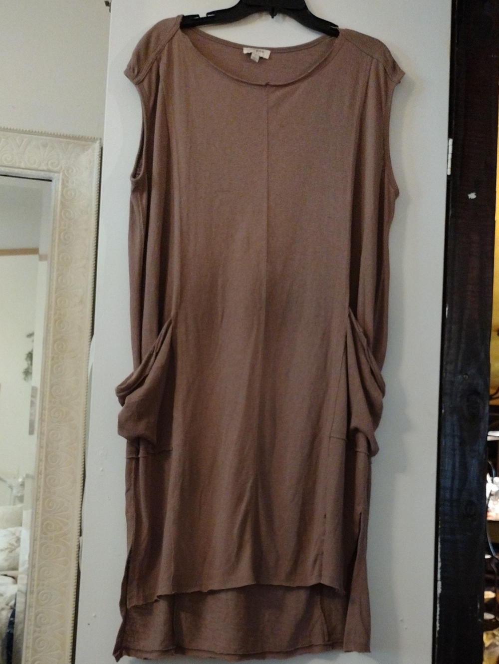 Umgee Sleeveless Pocket Tunic in Taupe Brown